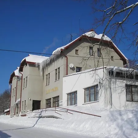 게스트하우스 Zlata Vyhlidka *